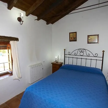 Отель Enrique Calvillo Эль-Боске