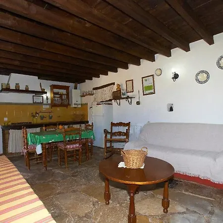 Enrique Calvillo Hotel