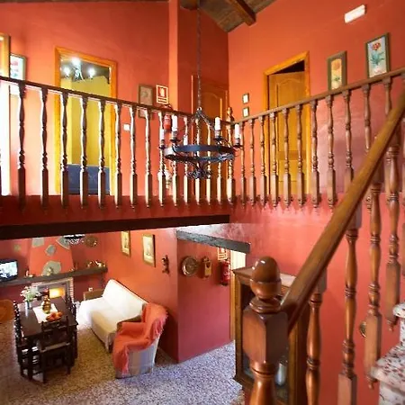 Отель Enrique Calvillo