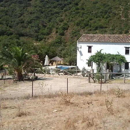 Enrique Calvillo Отель *